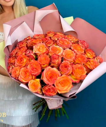 Букет из золотисто-оранжевых эквадорских роз - 51 шт