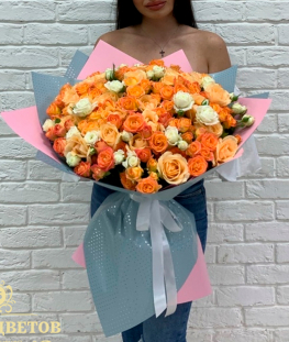 Big-букет из эквадорских и кустовых роз - 67 шт