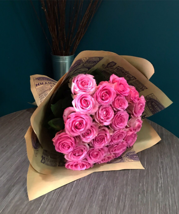 Букет из 21 розовой эквадорской розы
