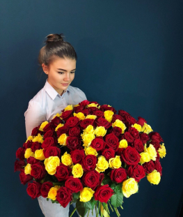 Букет из 101 российской розы
