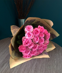 Букет из 21 розовой эквадорской розы