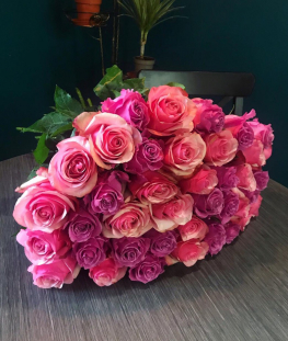 Букет из 35 розовых эквадорских роз