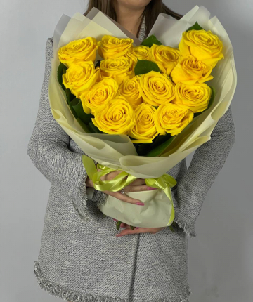 Букет из желтых эквадорских роз - 15 шт