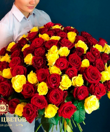 Букет из 101 российской розы