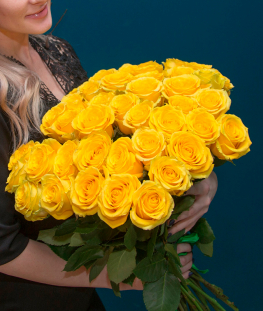 Букет из 35 желтых эквадорских роз