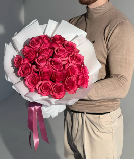 Букет из розовых эквадорских роз - 21 шт