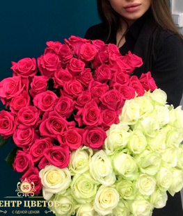 Букет из 51 белых и розовых эквадорских роз