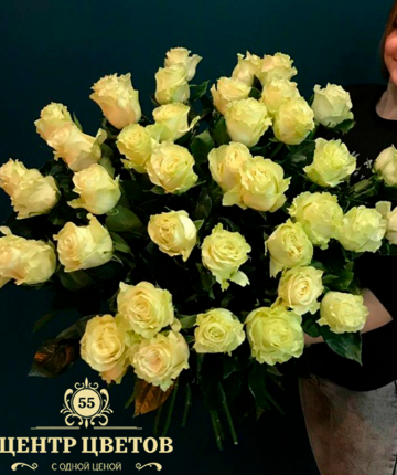 Букет из 51 белой эквадорской розы