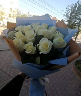 Букет из 15 эквадорских роз